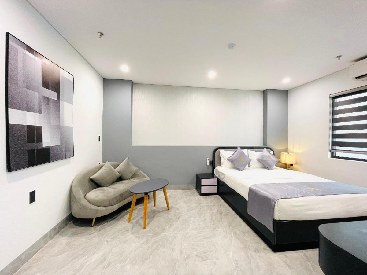 Sumo Hotels Da Nang Buitenkant foto