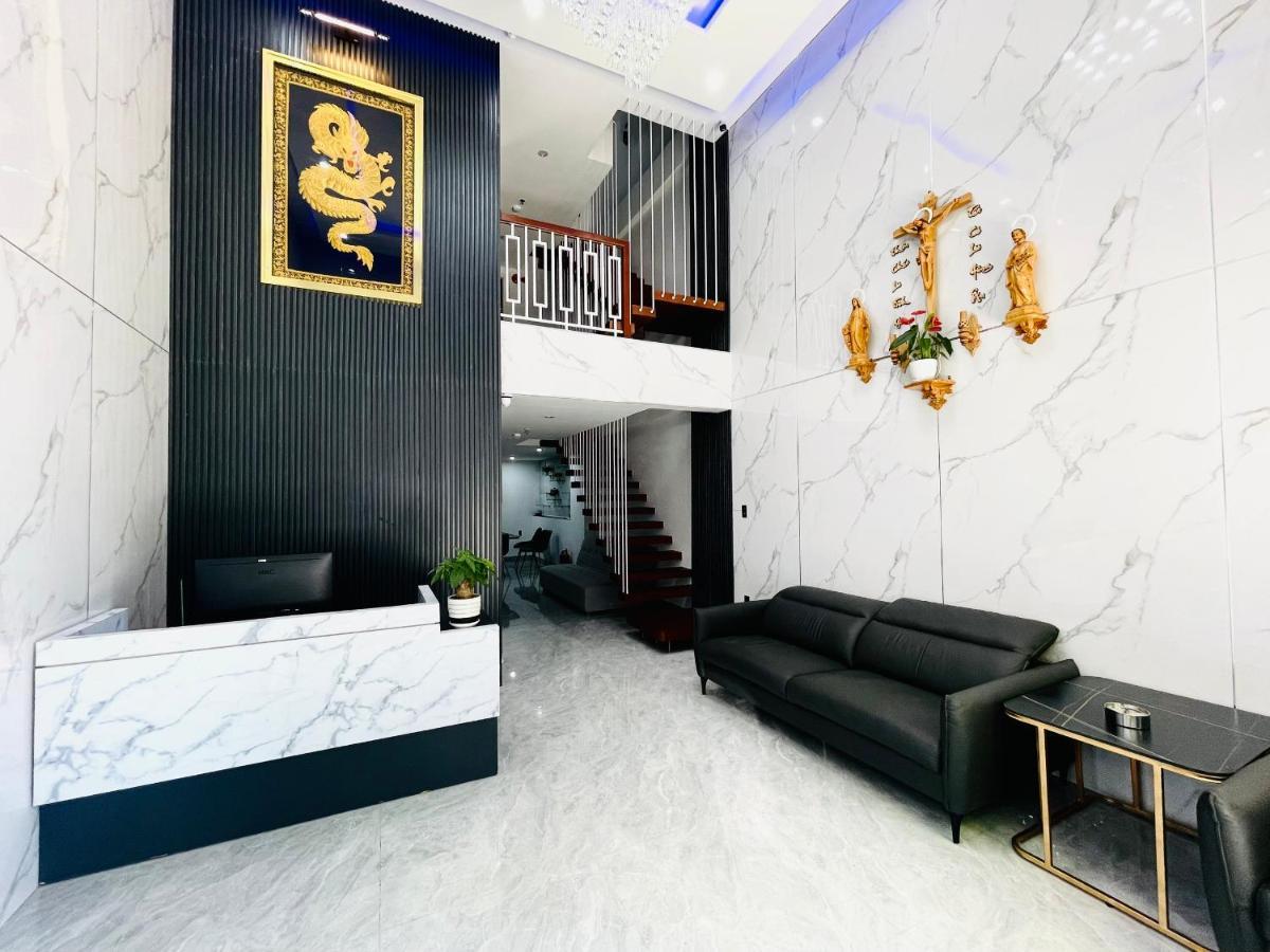 Sumo Hotels Da Nang Buitenkant foto