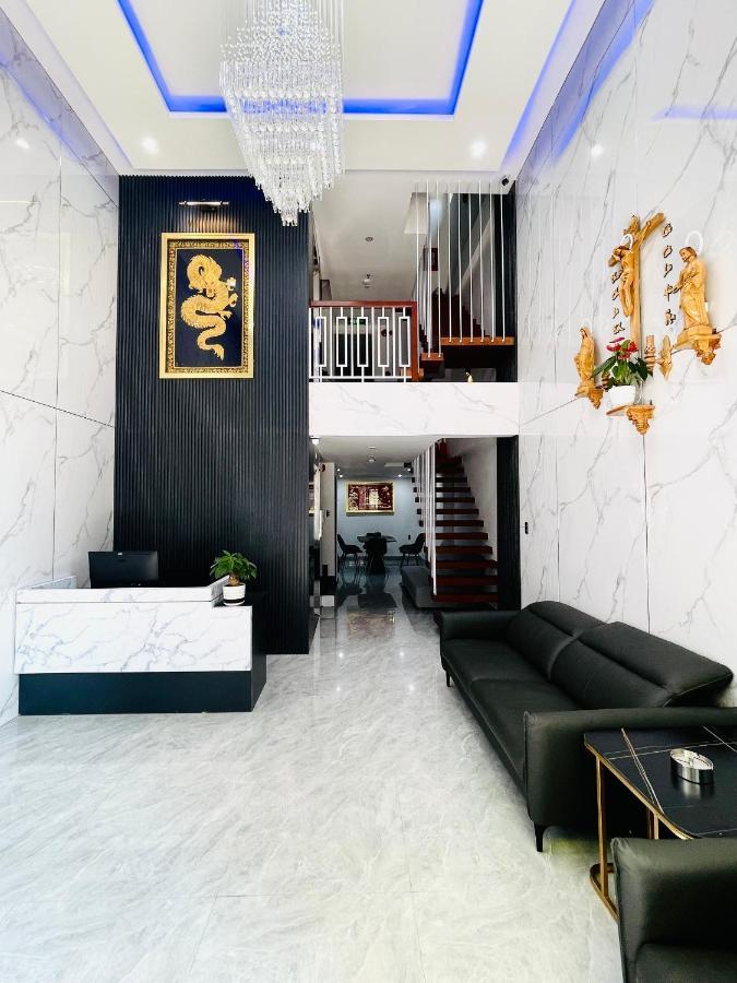 Sumo Hotels Da Nang Buitenkant foto